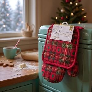 Merry Everything Plaid Tartan Tree 2-Piece Kitchen Set Oven Mitt & Pot Holder